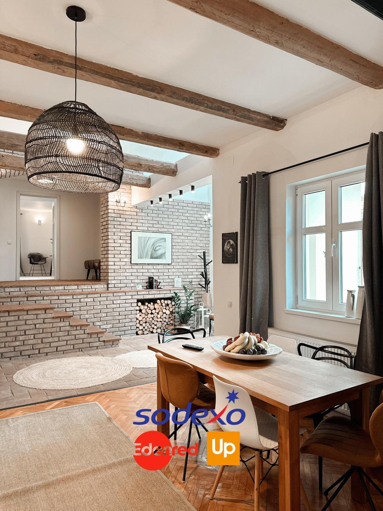 Marvellous Cozy In Old Center Town