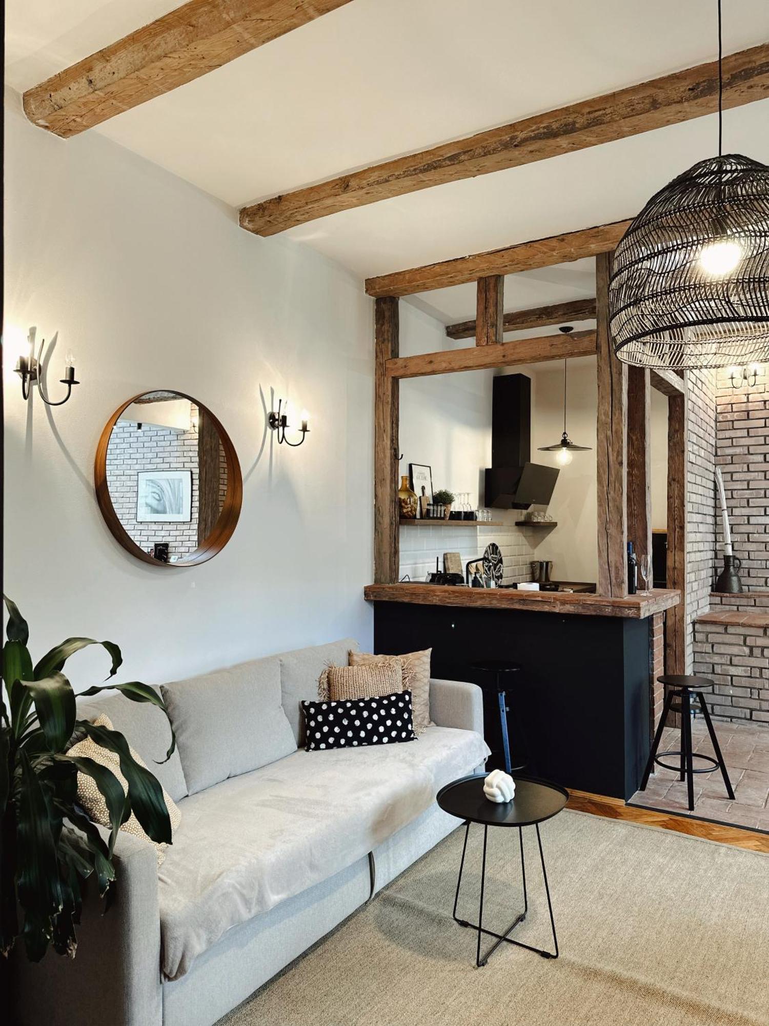 Marvellous Cozy In Old Center Town *