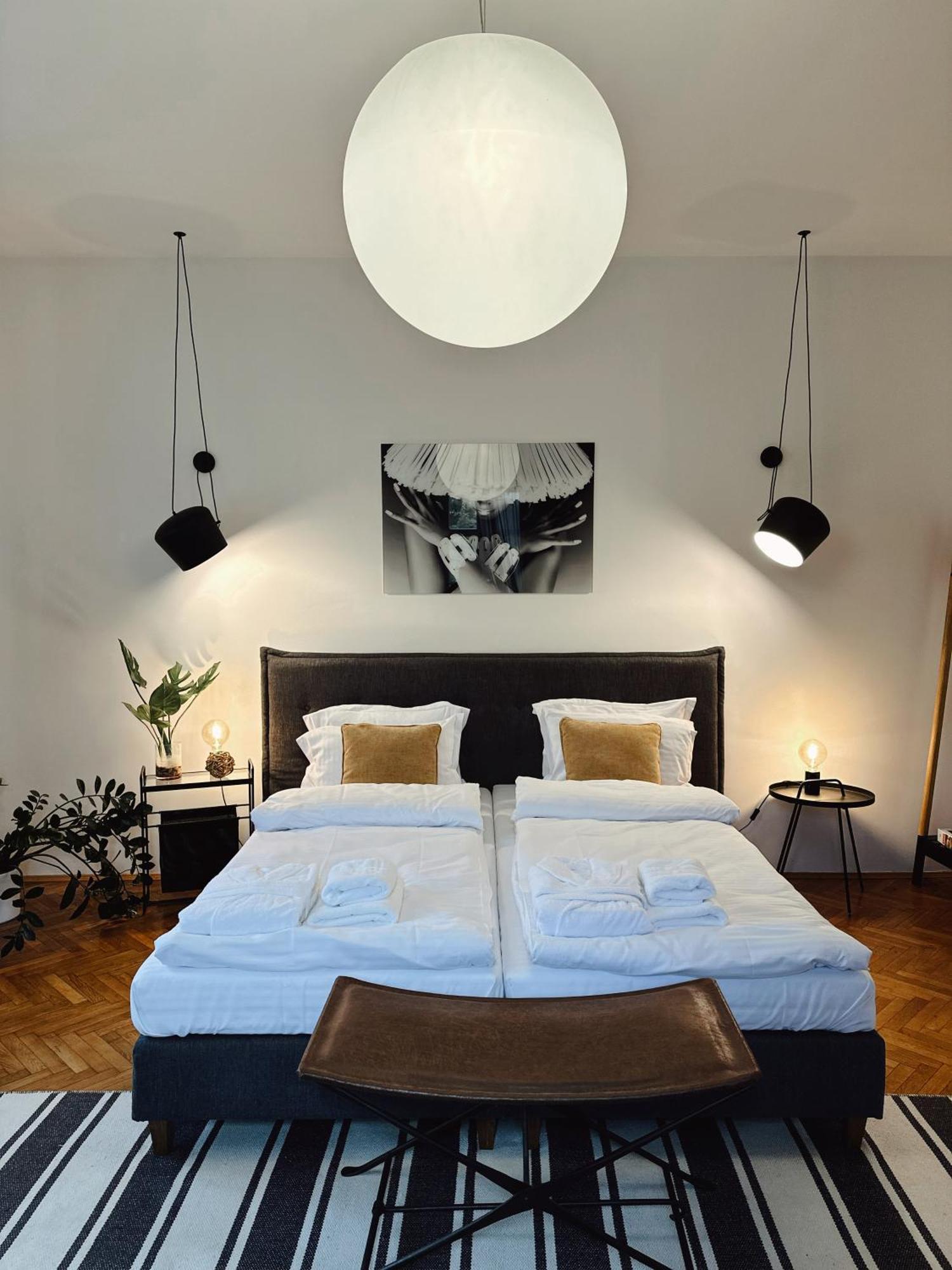 Marvellous Cozy In Old Center Town Brașov