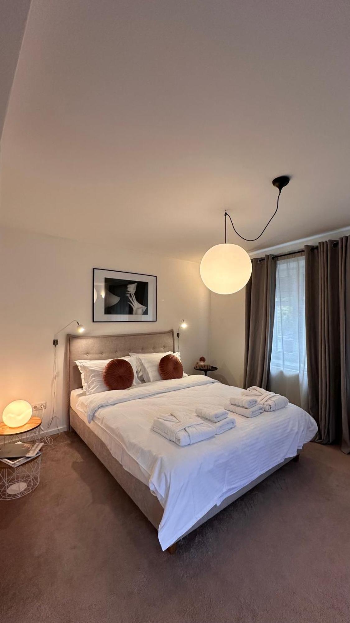 Marvellous Cozy In Old Center Town